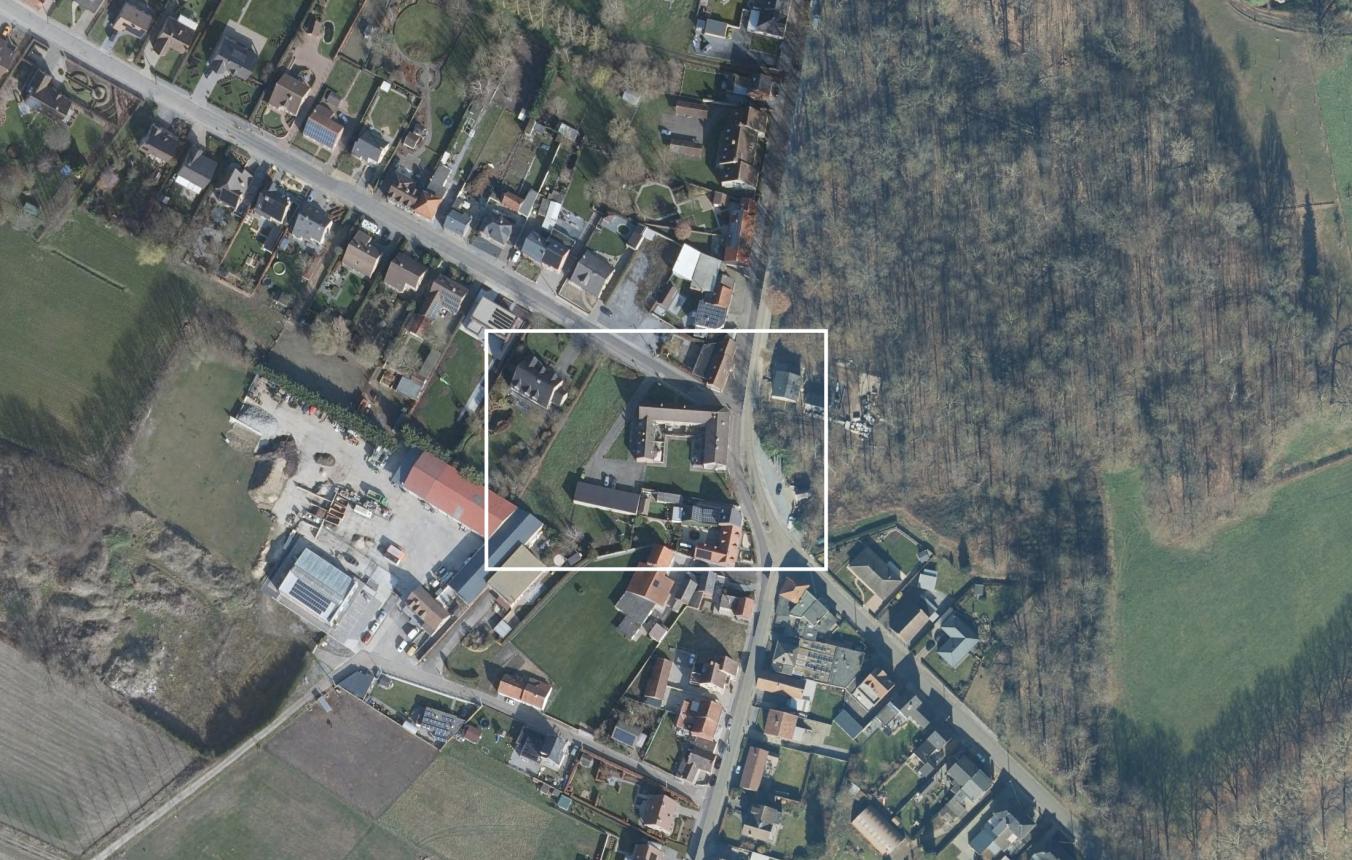 Luchtfoto Project 09 Meesterproef 2022 Volledige studieopdracht voor het vervangen van zes woningen in een oude boerderij in Sint-Truiden